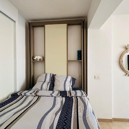 Grand Studio De 30 M2 Promenade Des Anglais นีซ ภายนอก รูปภาพ