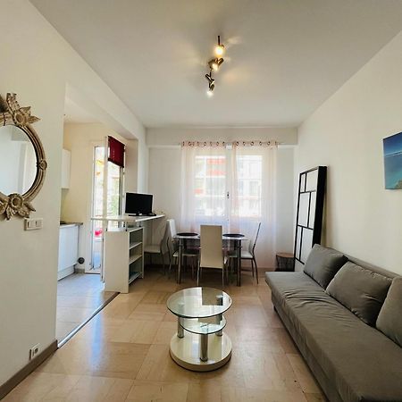 Grand Studio De 30 M2 Promenade Des Anglais นีซ ภายนอก รูปภาพ
